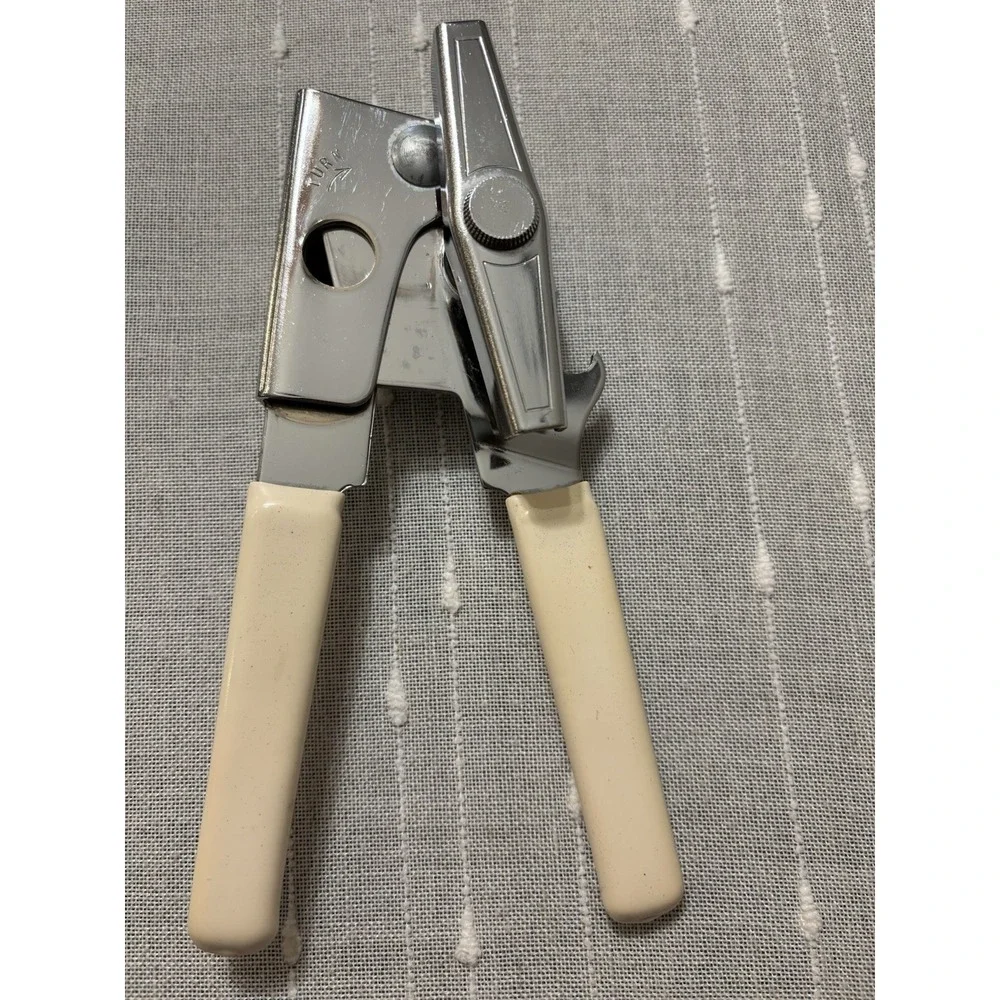 Swing-A-Way Can Opener Ivory Rubber Grips Stainless Steel Made In USA Very Clean